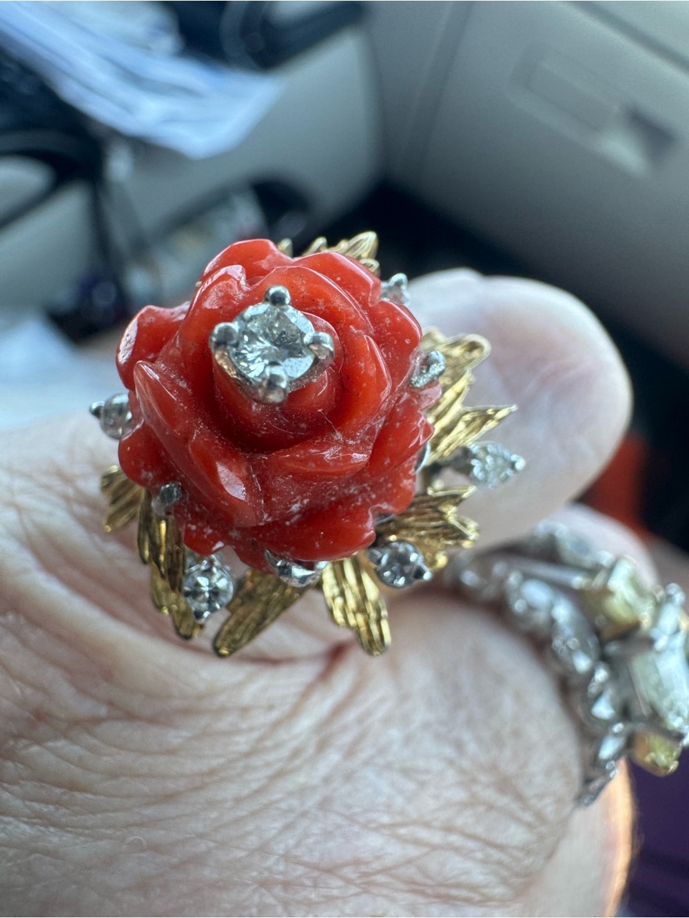 18K Yellow Gold Carved Coral & Diamond Flower Ring - Picture 5 of 8